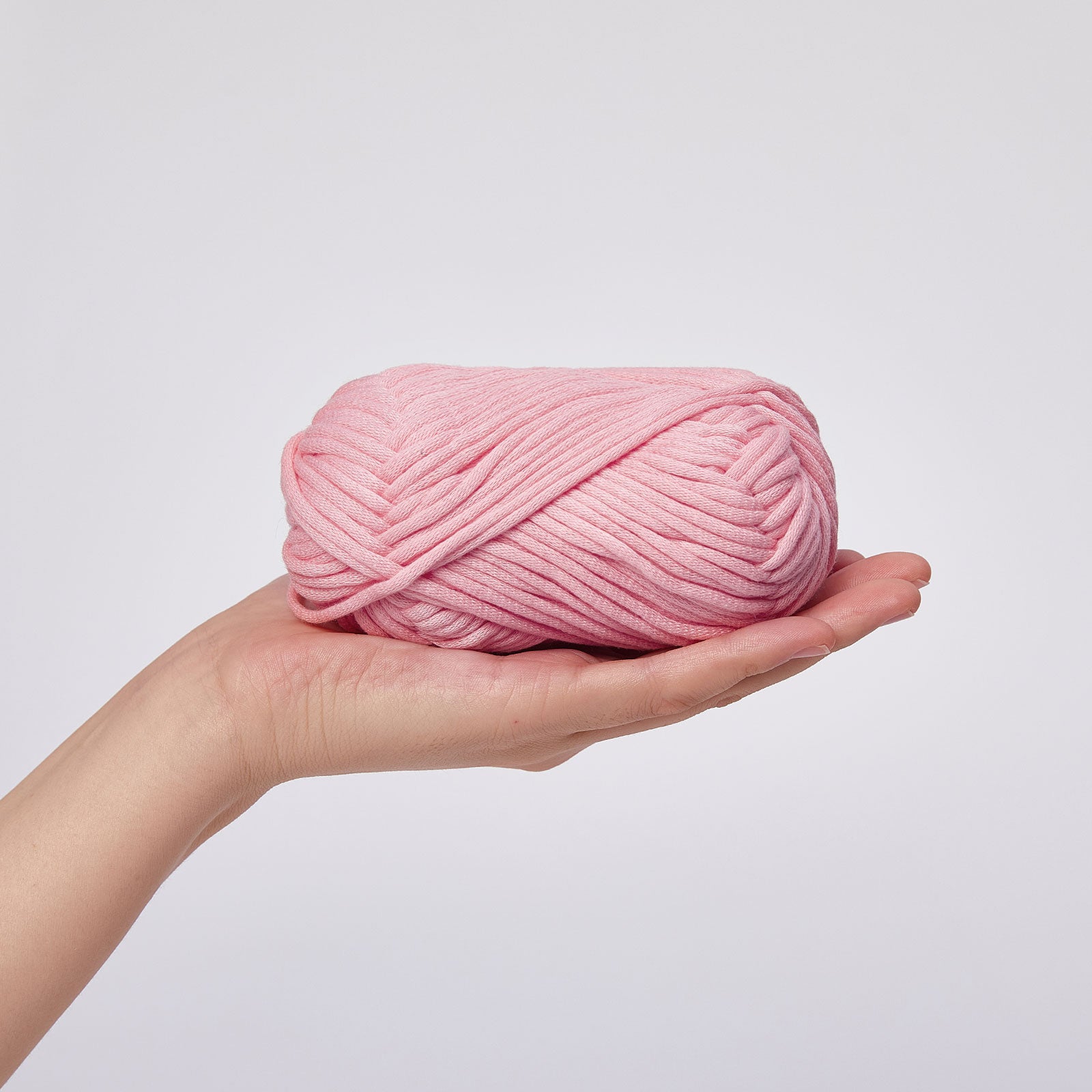 NICEEC 4 Skeins Crochet Yarn Soft Knitting Yarn for Beginners Cotton-Nylon Blend Yarn Easy-Use Yarn for Starters Crochet Kit Making Yarn for DIY Craft Total Length 4×55yds(4×1.76oz)